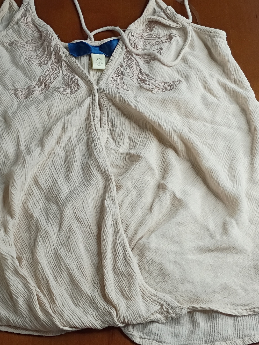 Light Beige Crinkled V-Neck Tank with Embroidered Detail